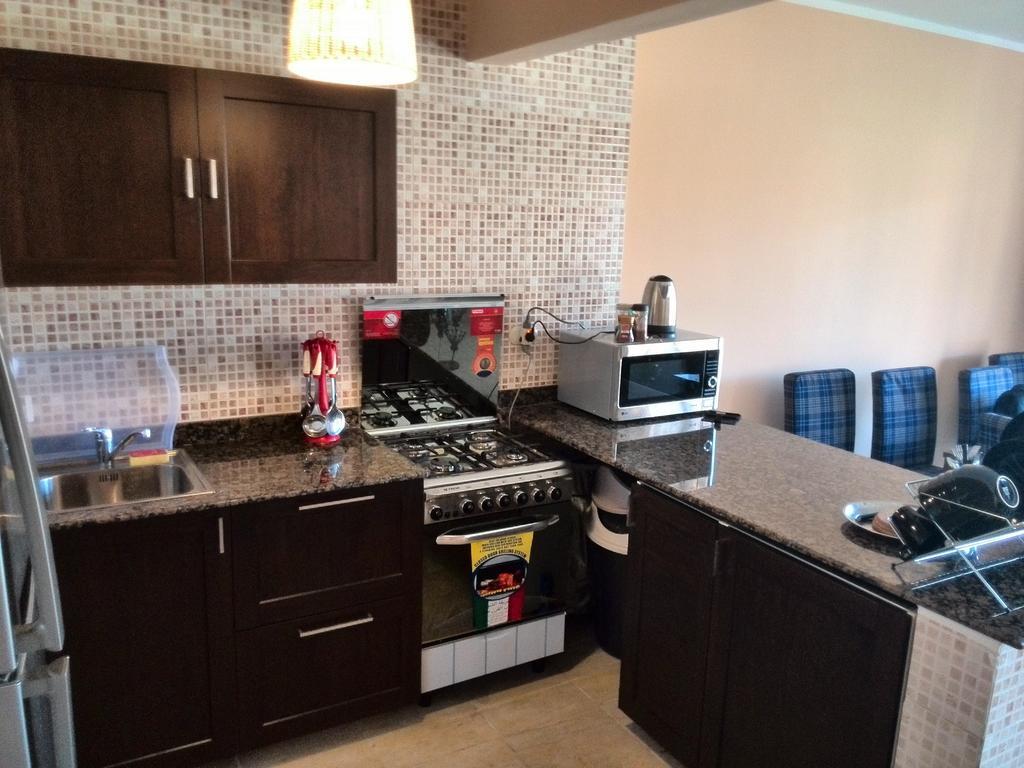 Three-Bedroom Garden Chalet At Marina Wadi Degla For Families Ain Sukhna Bilik gambar